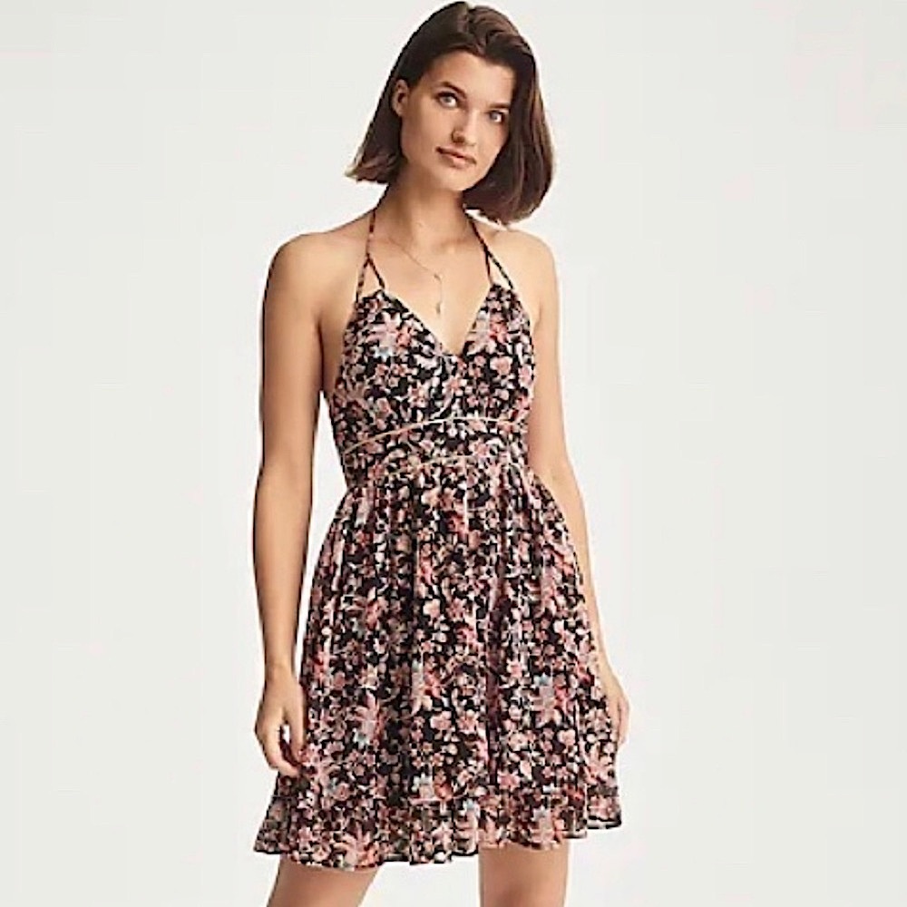 Express Black Metallic Floral Print Tie Neck Halter Dress, Women’s Size Medium
